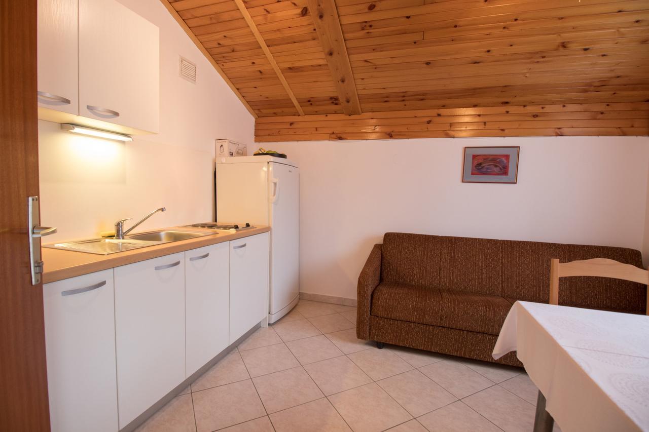 Rooms Sofija Selce Εξωτερικό φωτογραφία